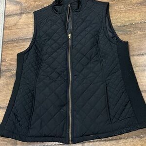 Aspen Black quilted vest XL excellent condition